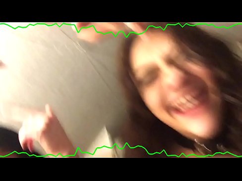 ❤️ Dúas bragas emotivas morenas sexys seguen a ser unha puta peculiar Porno en nós